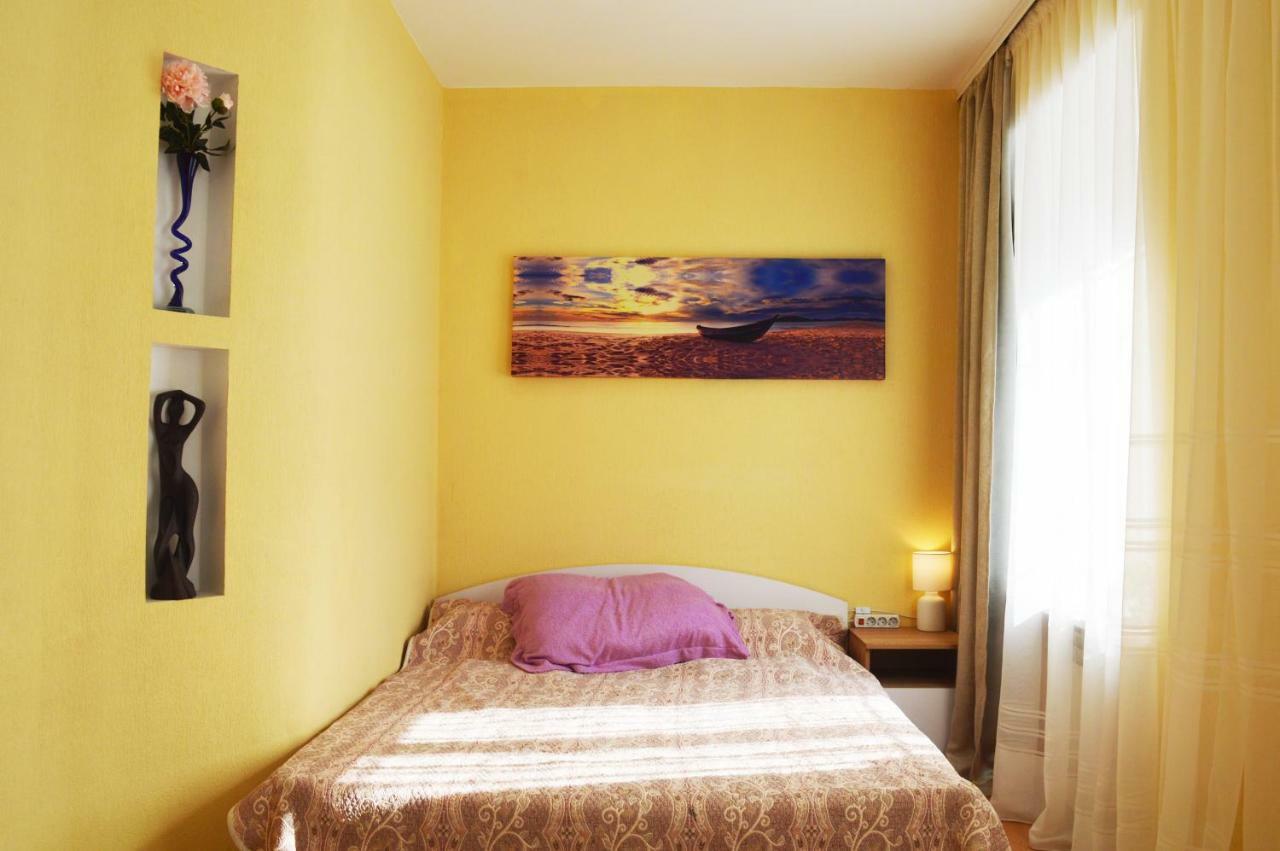 Owl Home Odessa Cozy Spacious Apartment In A Quiet Center Between Deribasovskaya And Privoz Luaran gambar